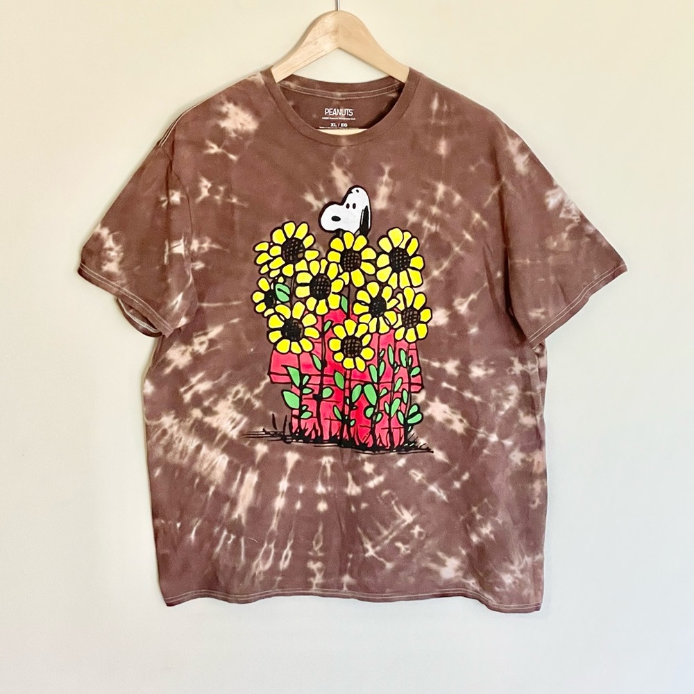 Peanuts Snoopy In Sunflowers Graphic Brown Tie Dyed T Shirt Adult size XL - Picture 2 of 6